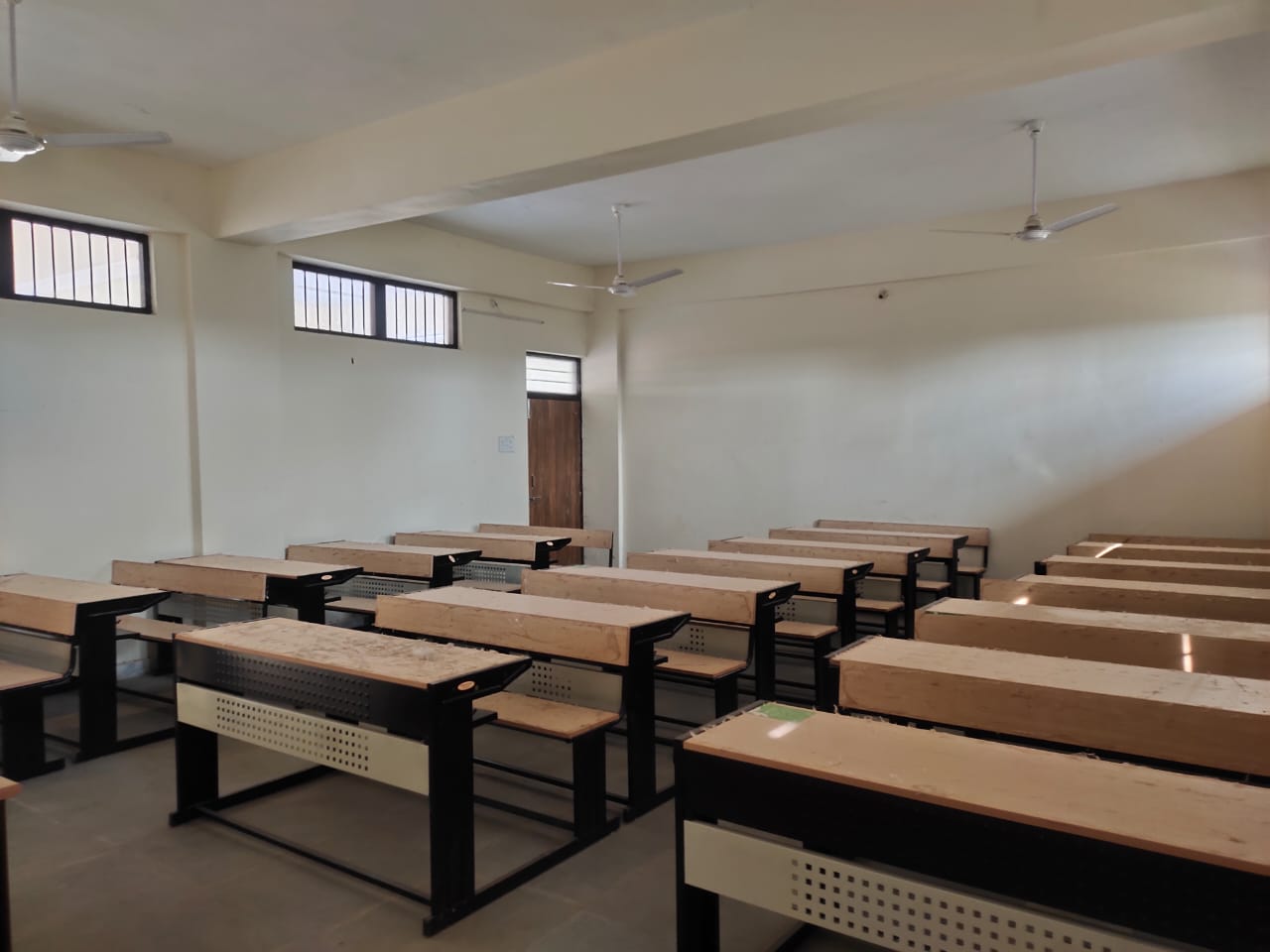 EMRS Gandhwani